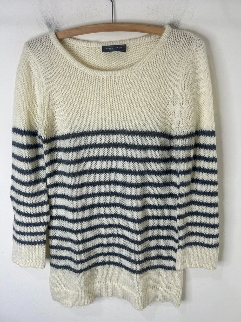 WOODEN SHIPS Ivory and Gray Striped Knit Sweater Size Small/Medium